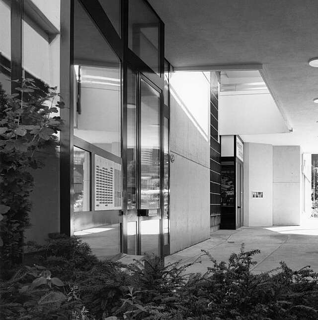 Schonbuhl luzern switzerland entrance photo pfeifer o alvar aalto museum 103184 988x659 COVER