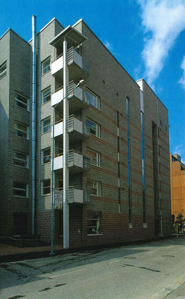 Street elevation, apartment building