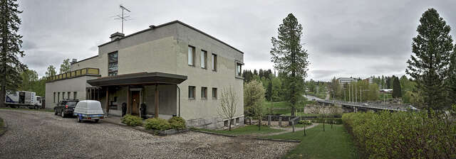 A panorama picture of the building.