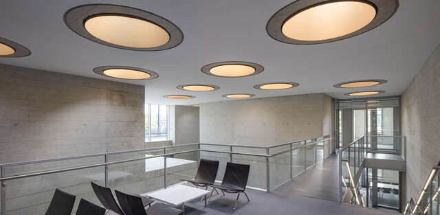 Sitting area in the hallway.