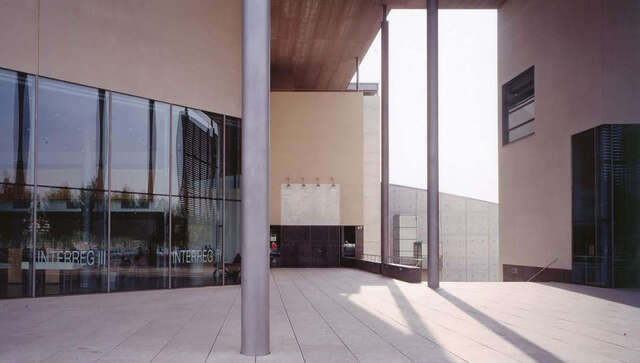 Detail of the façade of Lleida Library and Culture