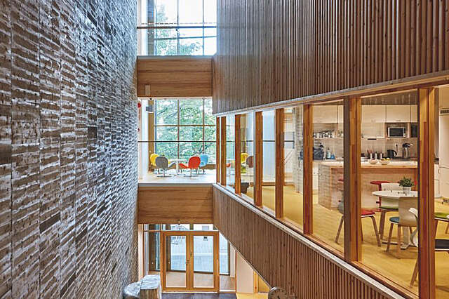 Aurora School Mikael Lindén 3