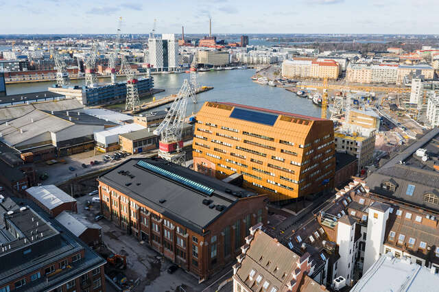 Aerial view from the southeast, office building in the middle.
