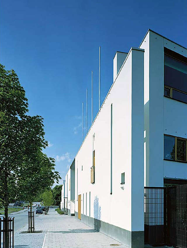 Street elevation of Finnish Embassy in Stockholm.