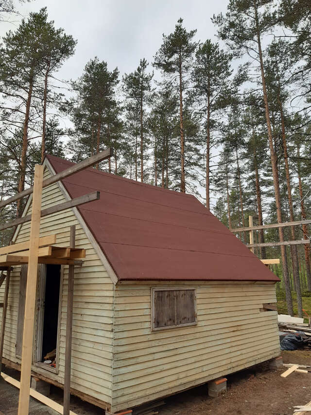 Ärjäsaari UUSI Kallelan lomamokki sai uuden huopakattte en kesällä 2021 Kuva Päivi Tervonen kopio EDIT