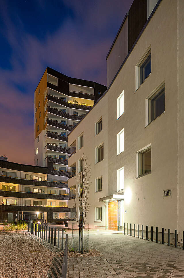 Courtyard with a paved path.