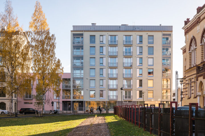 Facade, Valjaskortteli Housing Block