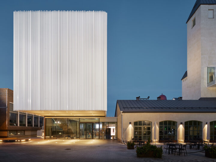 Extension exterior, Kuopio Museum Renovation and Extension