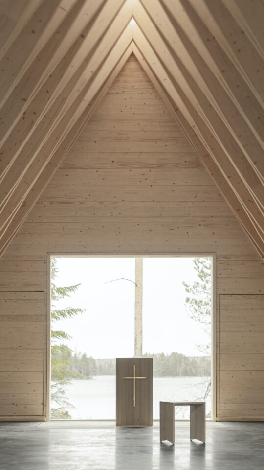 Chapel interior, Tervajärvi Forest Chapel