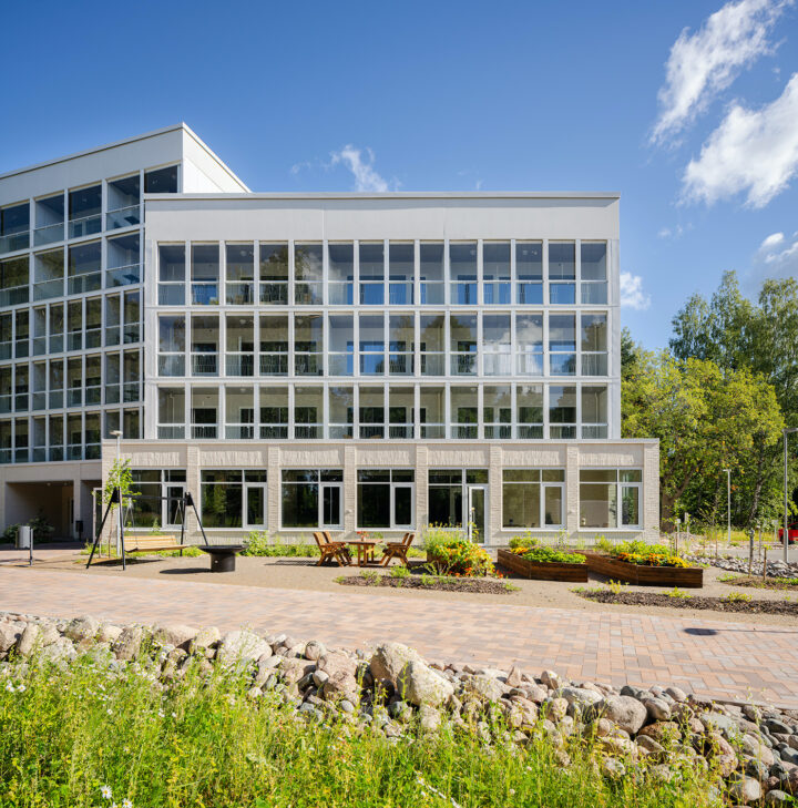 Facade, Puistonmäki Eldercare Home