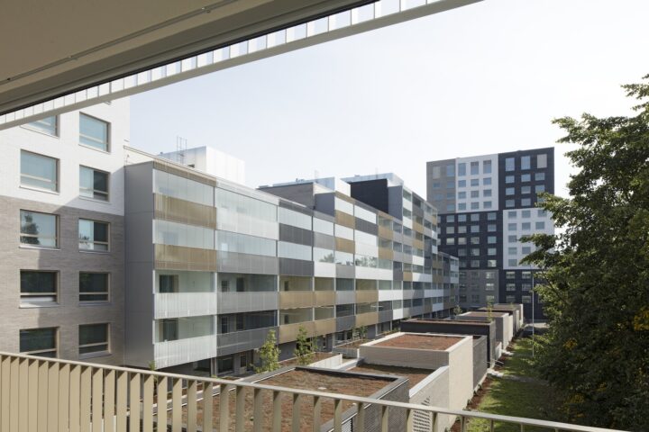 Courtyard, Kirvesmiehenkatu 2 Social Housing