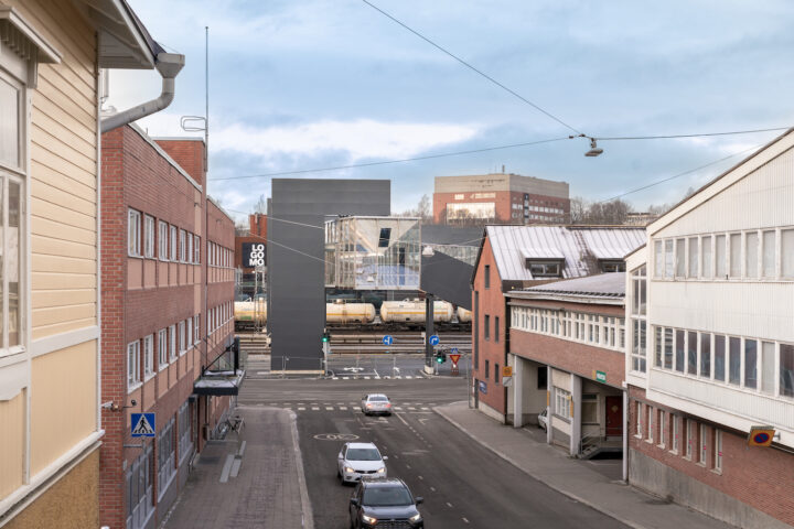 Street view, Logomo Bridge