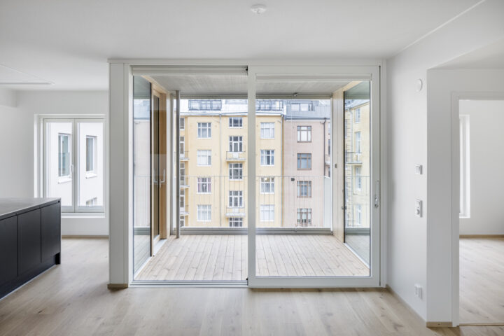 Living room and balcony, Kaarlenkatu Housing