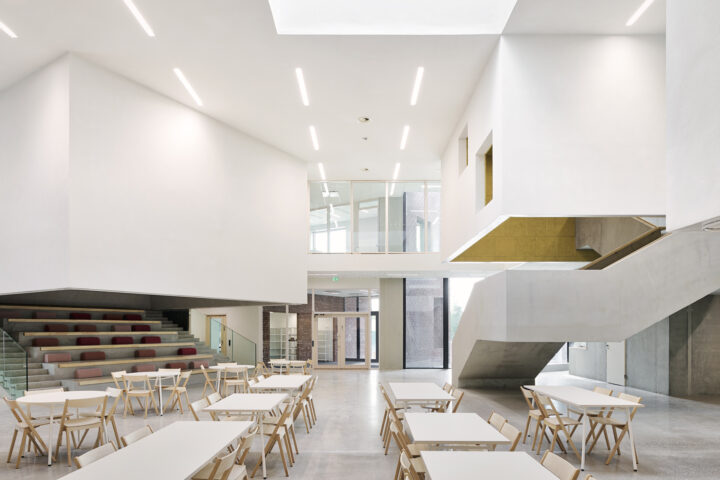 Communal area, Sipoonlahti School Extension