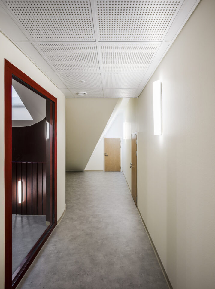 Hallway, Kaarlenkatu Housing