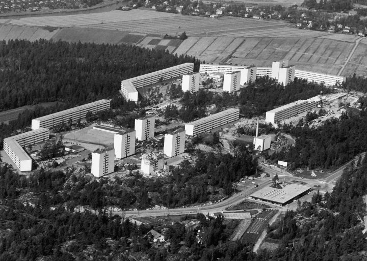 Aerial view in 1970, Pihlajamäki Residential Area