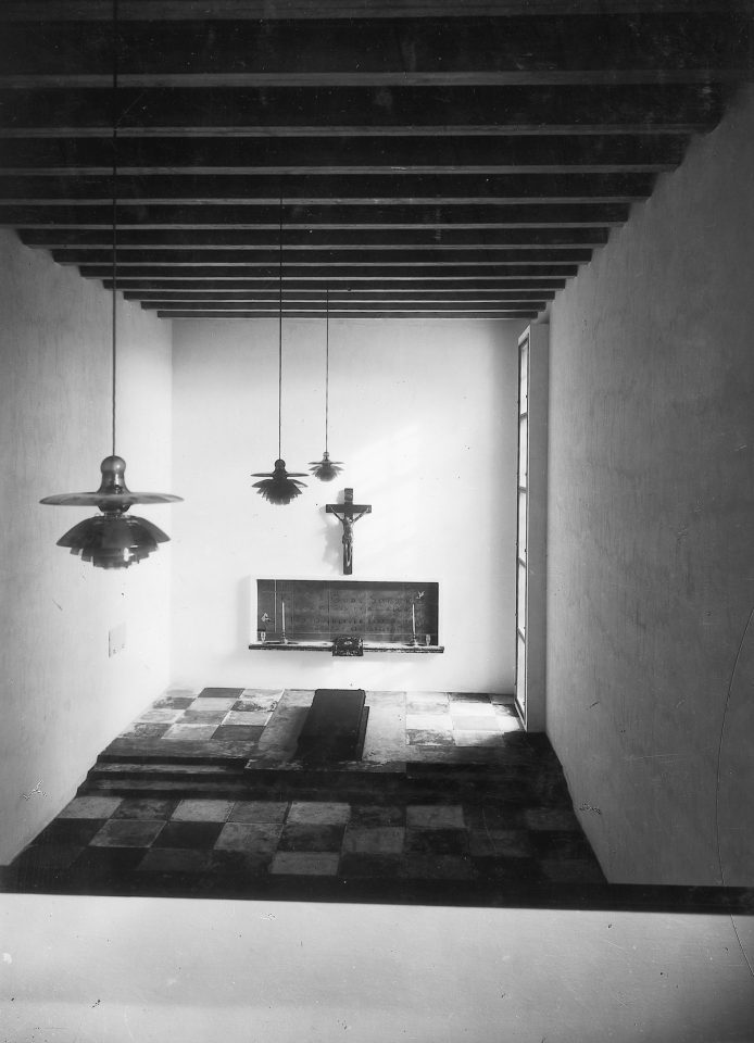 Interior in its original appearance, Parainen Funerary Chapel