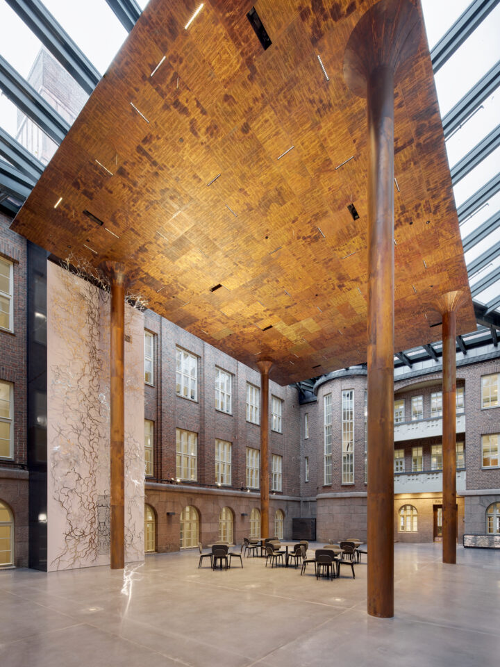 Courtyard and canopy, Lahti City Hall