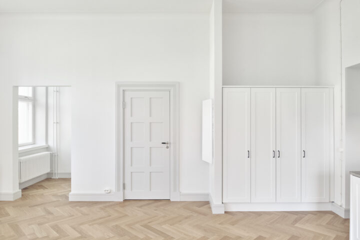 Apartment interior, Pavilion II