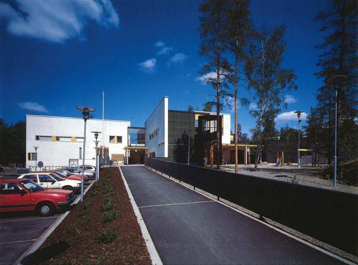 South elevation, Eestinmetsä Community Service Centre