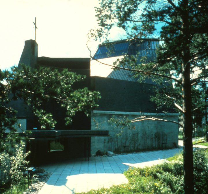 View from the south, Espoonlahti Church