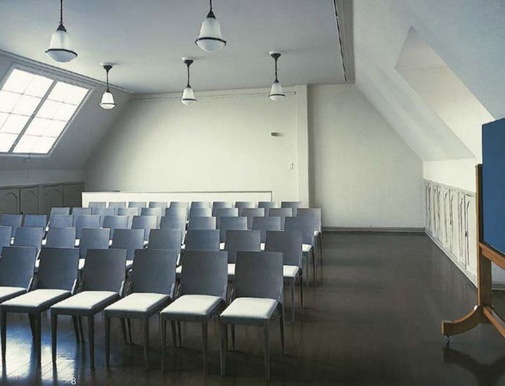 Lecture hall on the top floor, House of Learned Societies