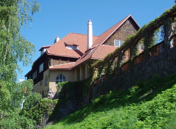The western side façade of the southern wing, Hvitträsk