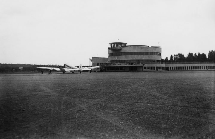 Helsinki-Malmi Airport in 1937, Malmi Airport
