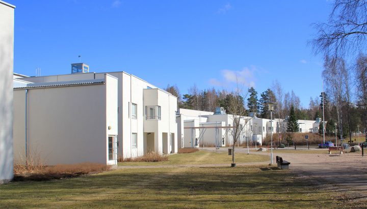 Southeast façade, Hausjärvi Healthcare Centre and Home for Elderly