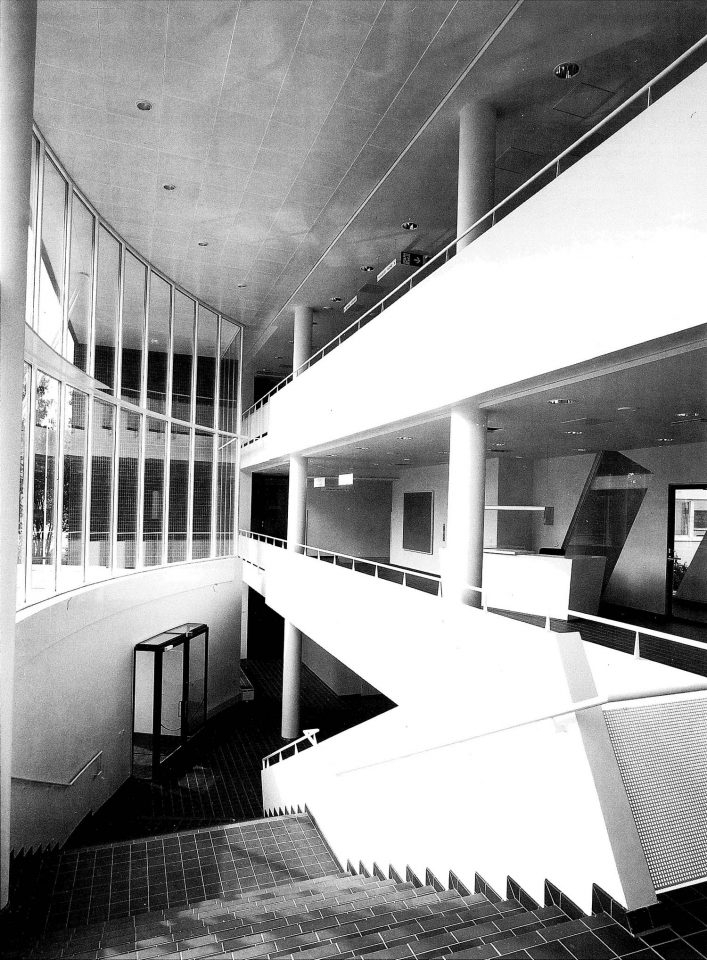 Main staircase, Munkkiniemi Service Centre