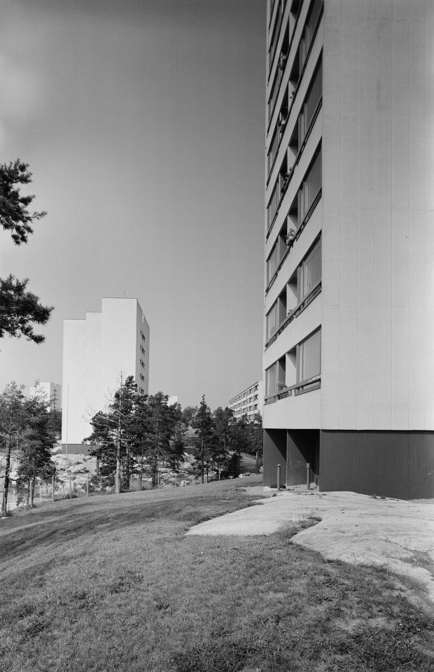 Highrises of Pihlajamäki photographed in 1965, Pihlajamäki Residential Area