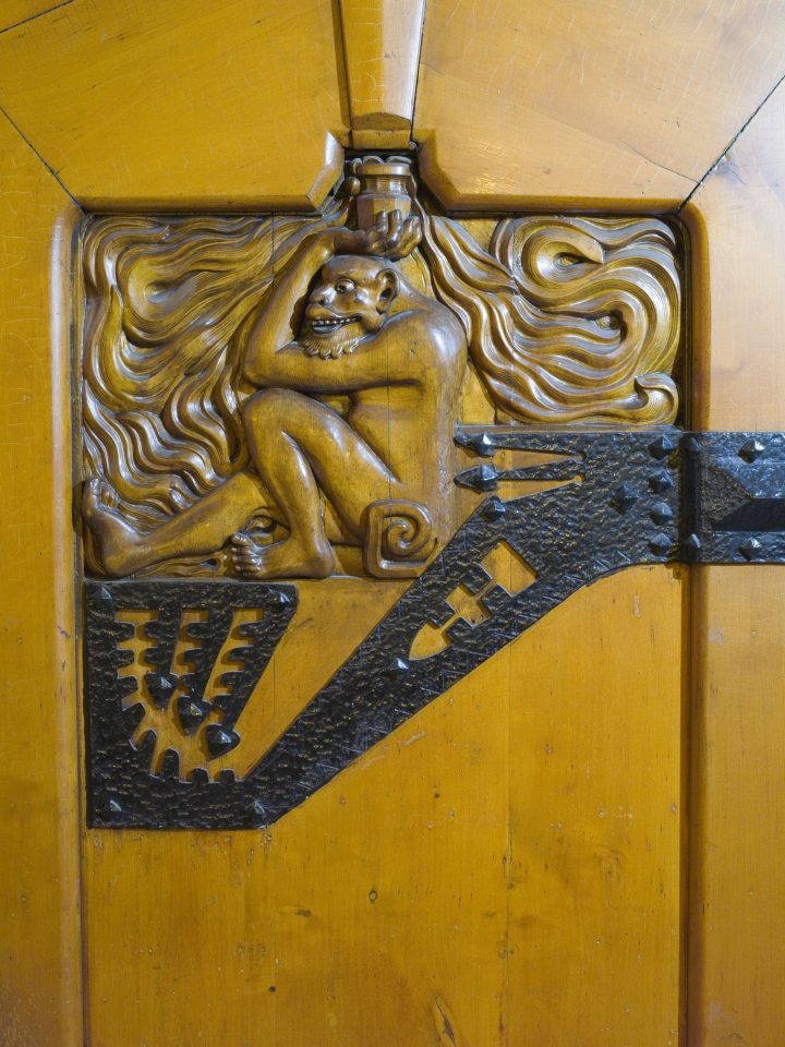 An iron detail by Eric O. W. Ehrström and a wooden decoration by Hilda Flodin, Pohjola Insurance Company