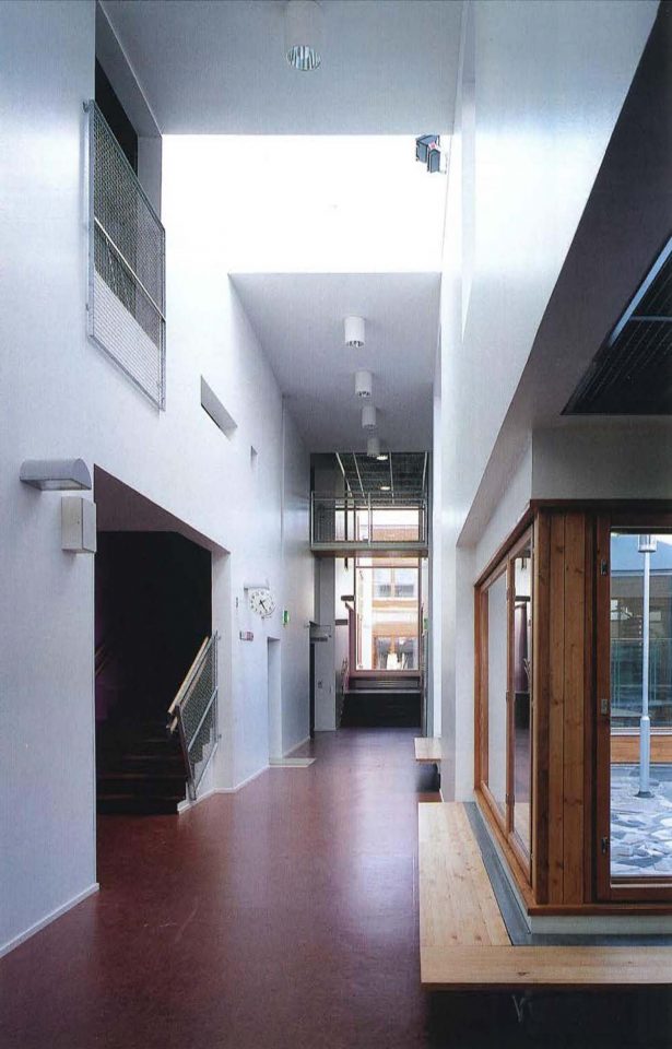 Corridor, Pukinmäenkaari School