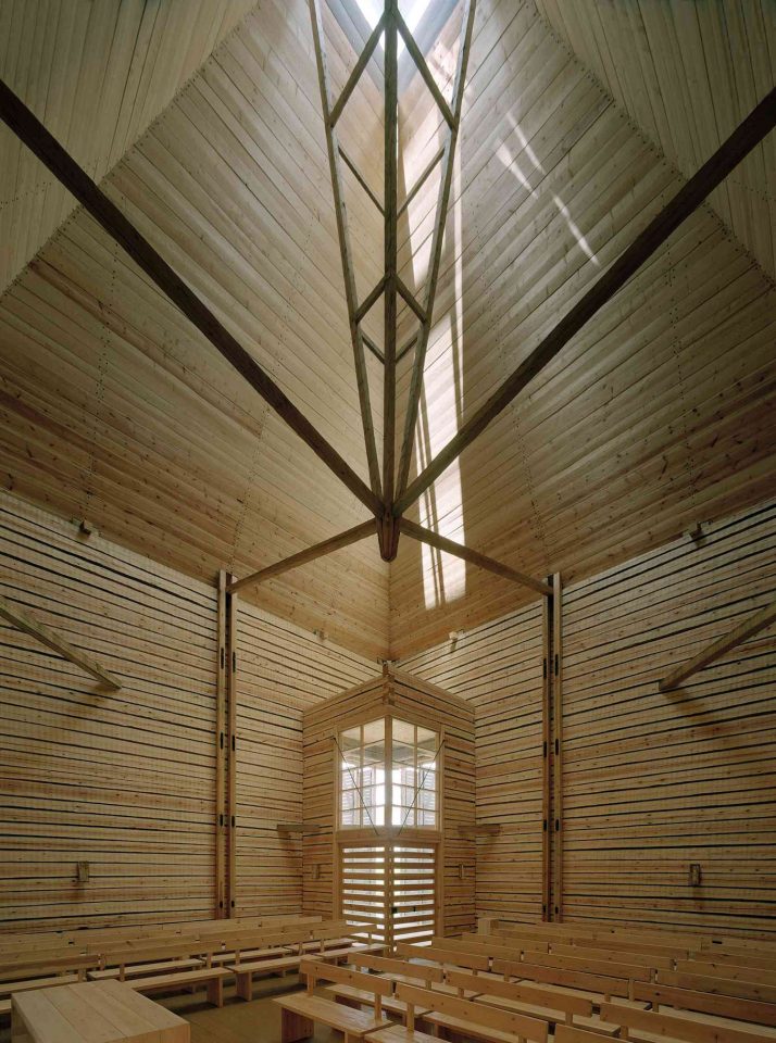 Timber craftmanship is visible both in the interior and exterior, Kärsämäki Shingle Church