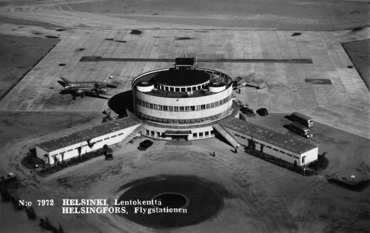 Aerial view from the South in 1950, Malmi Airport