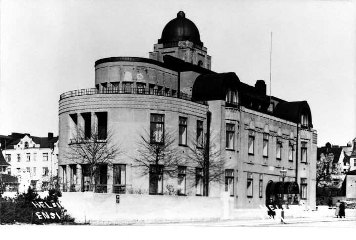 Street façade in the 1920s, Villa Ensi