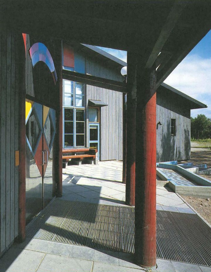 Main entrance canopy, Nuorkka Youth Centre