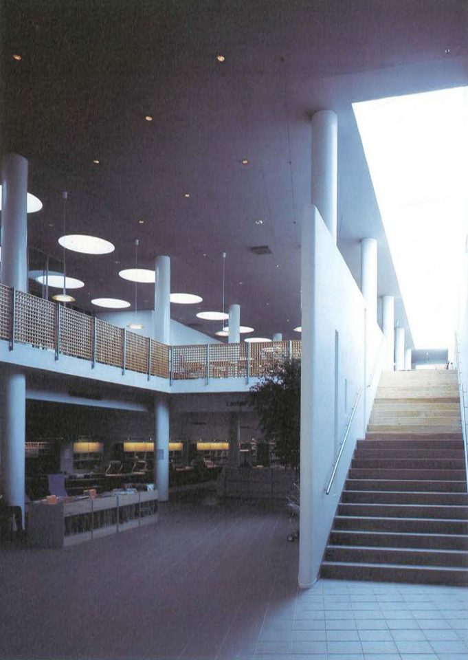 Library foyer, Poleeni Cultural Centre
