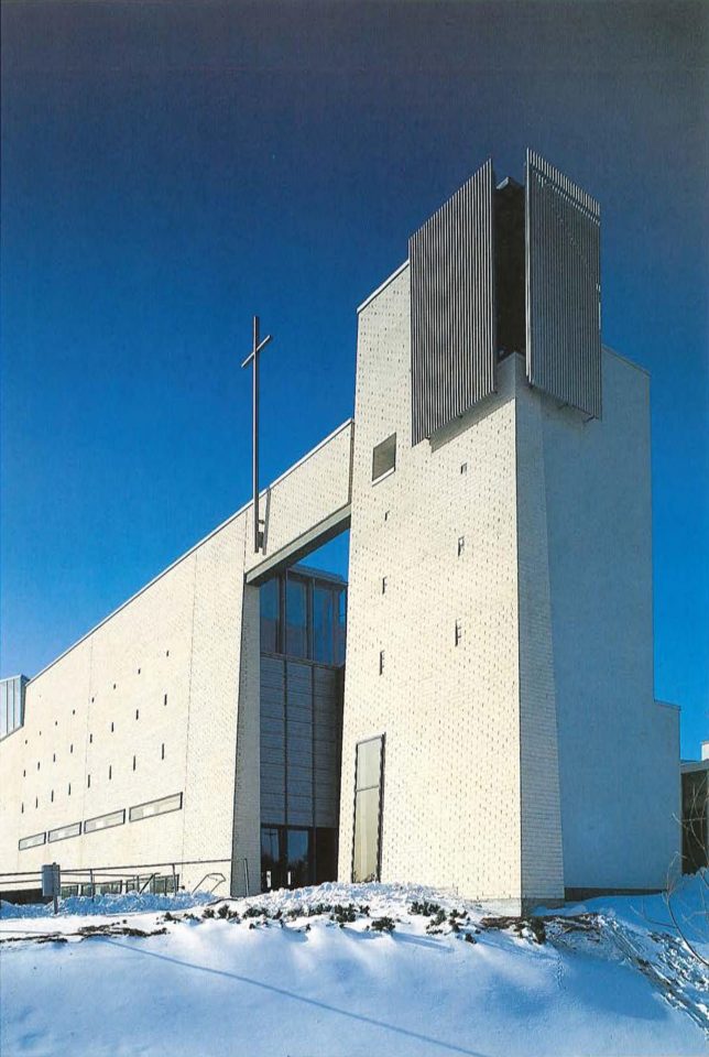 Entrance, Hämeenkylä Church