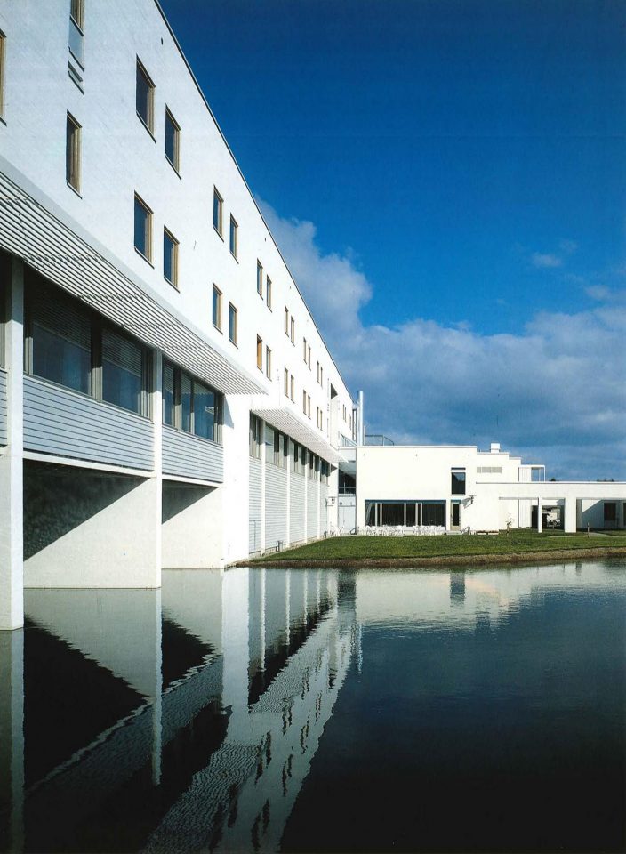 Elevation to the canal, Government Office Building