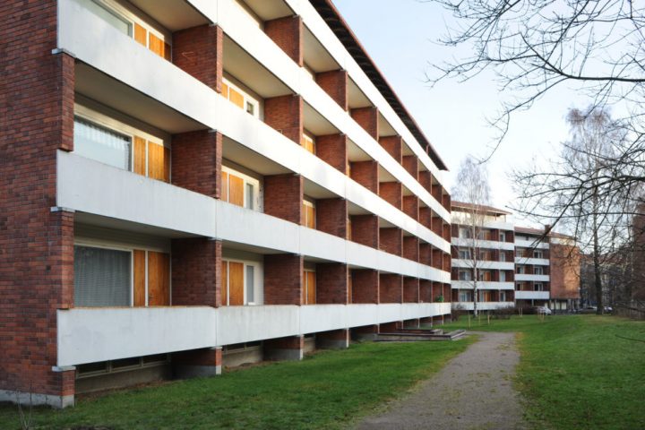 Facade, National Pensions Institute Housing